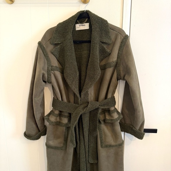 Anthropologie 4th & Reckless emel fuzzy coat L - Picture 3 of 10